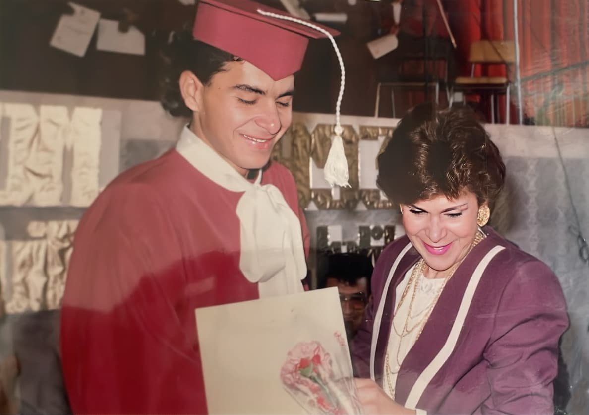 vocacion guiada Dr unzueta graduación